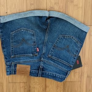 Levi's Wedgie Short